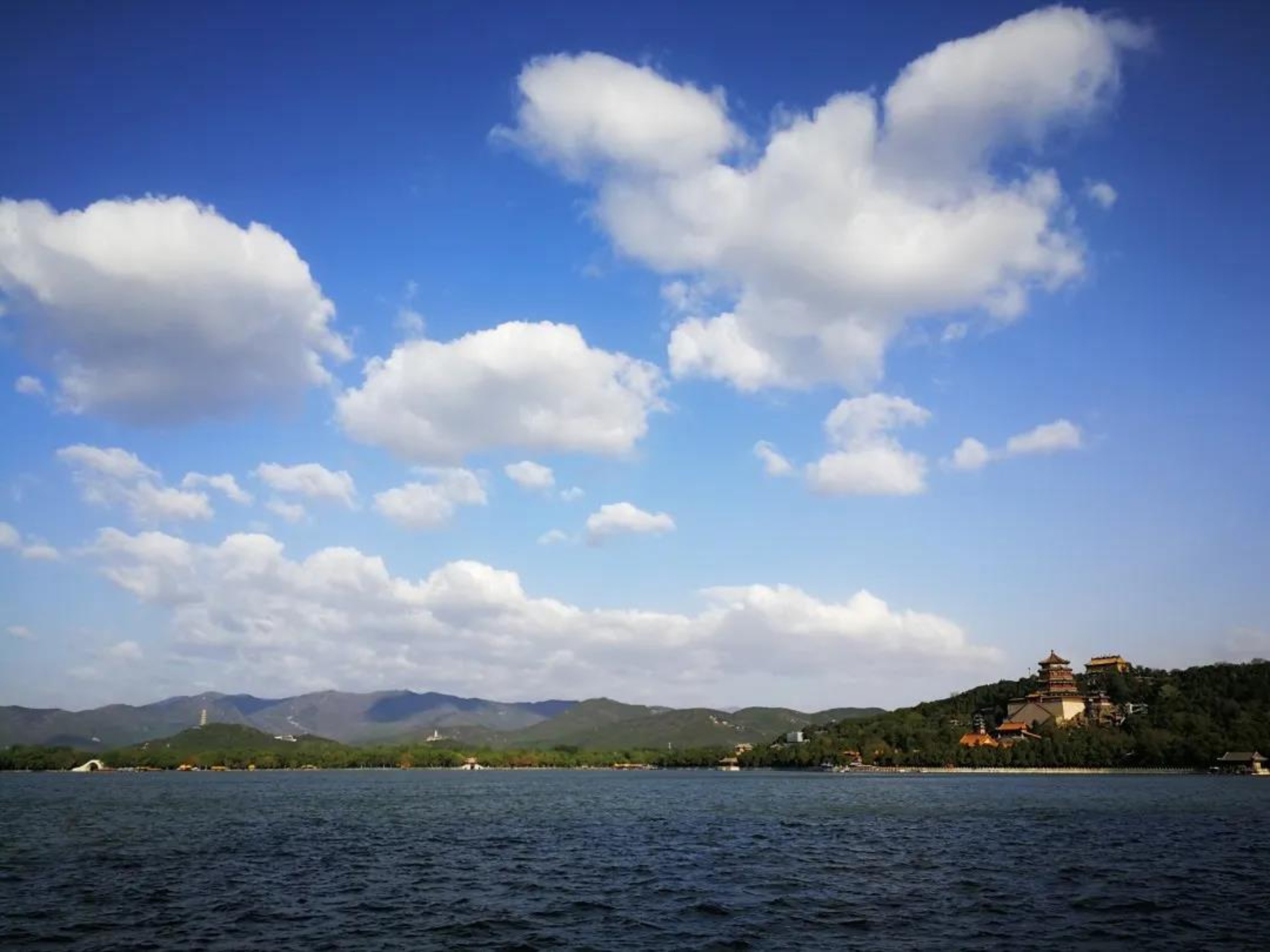 //jszx1.gcziwei.com../../images/content/2020-09/20200924151359882137.jpg